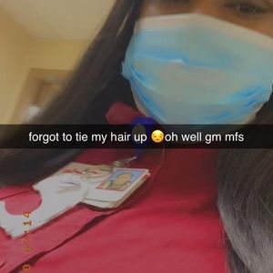 Meet your Posher, Lenora